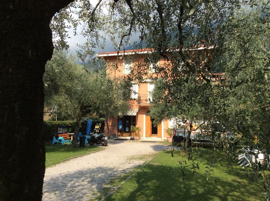 Casa Claudia Apartment Assenza di Brenzone Ruang foto
